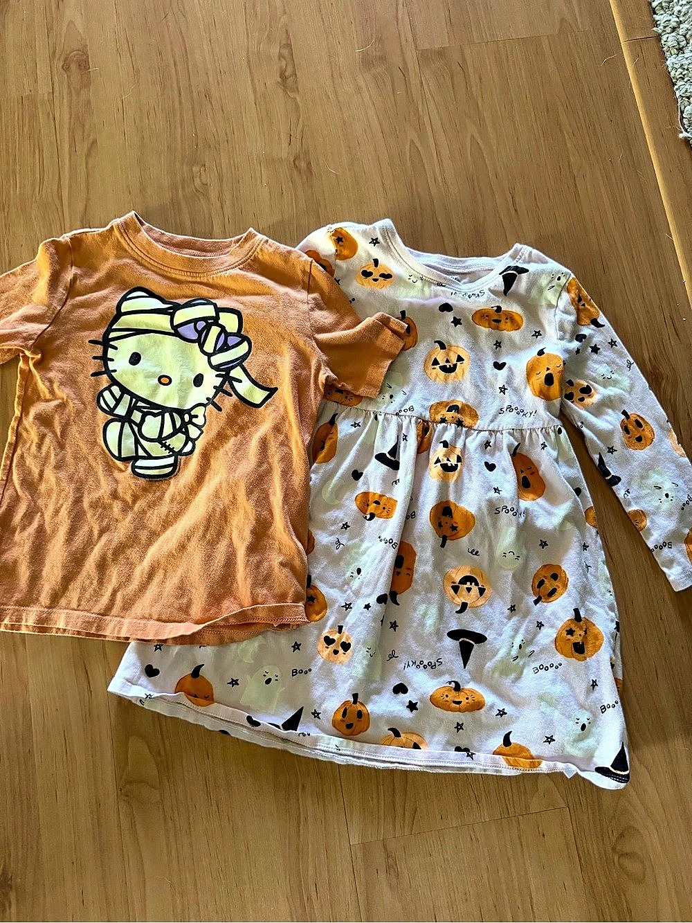 Bundle of 4 Old Navy Kids Halloween Fall 5T
